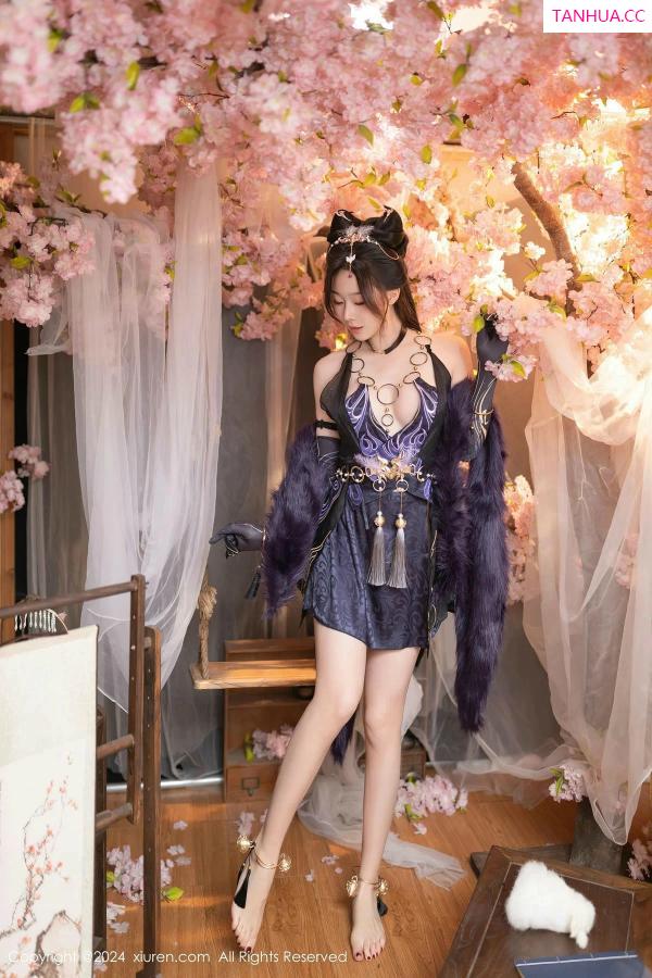[XiuRen]高清写真图 2024.03.14 No.8232 小逗逗 美腿性感